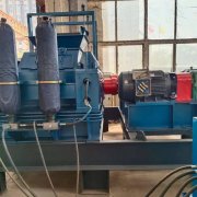 對(duì)輥破碎機(jī)的結(jié)構(gòu)組成