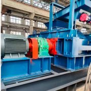 對輥破碎設備的生產(chǎn)特點以及正確的安裝順序