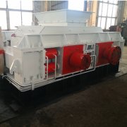 對輥破碎設(shè)備運(yùn)轉(zhuǎn)速度受哪些因素影響